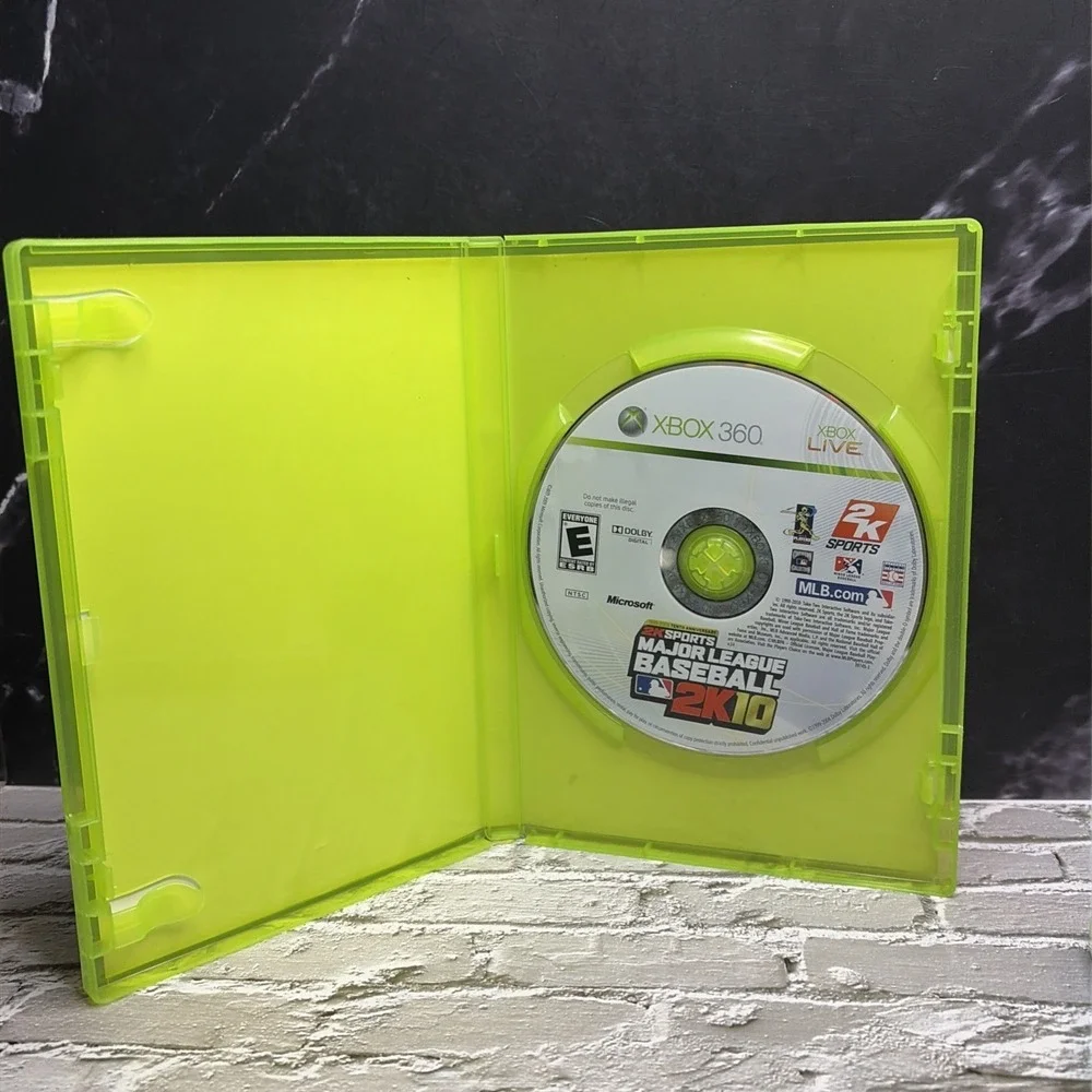 UFC 09 - CIB & MLB 2K10 Case /Disk Only (Xbox 360) T&W